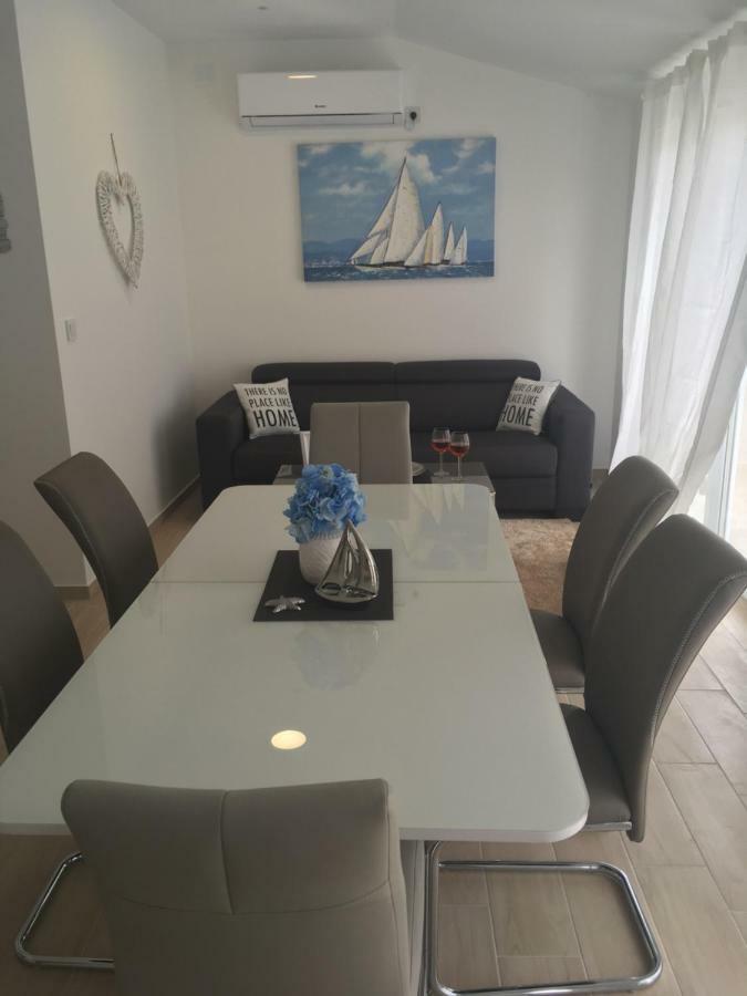Luxury Apartments Vucinic Pirovac Zewnętrze zdjęcie